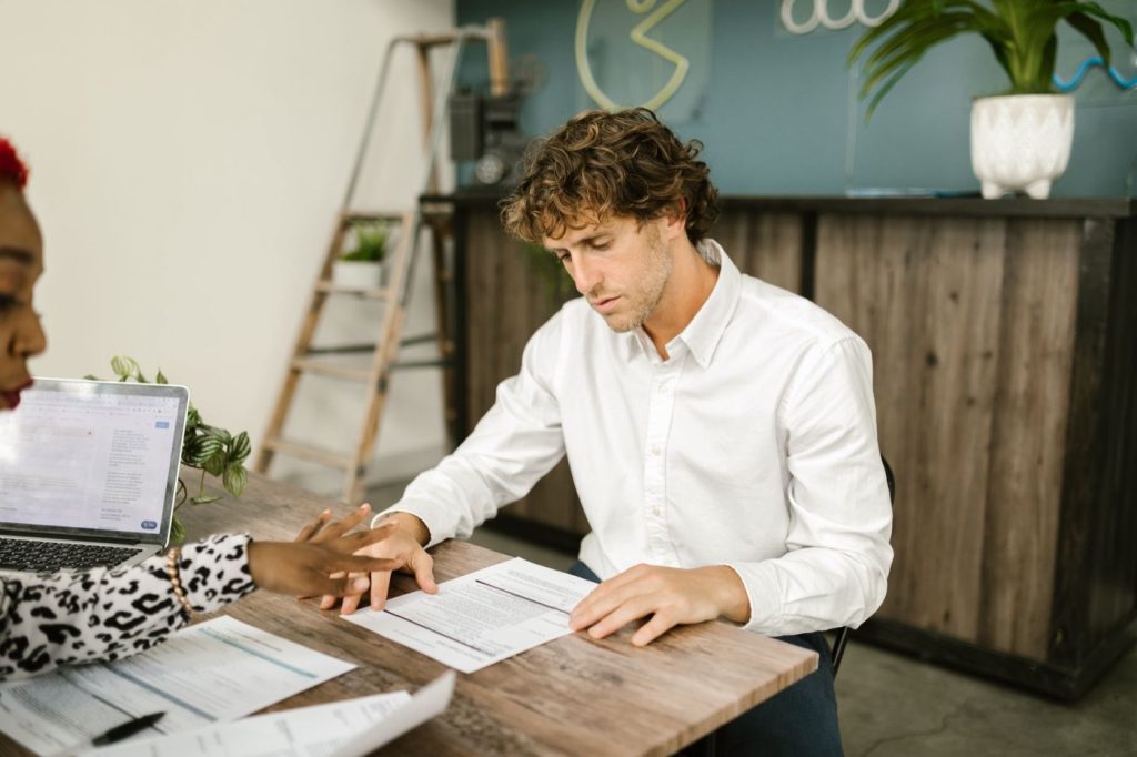 Comparatif banques pour une TPE (0–9 salariés)