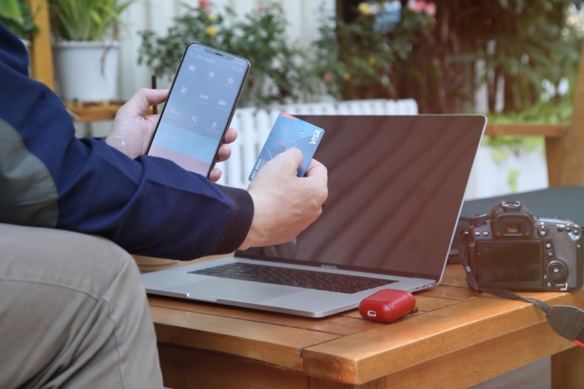 Stripe ou Mollie : quel prestataire pour un commerce en France