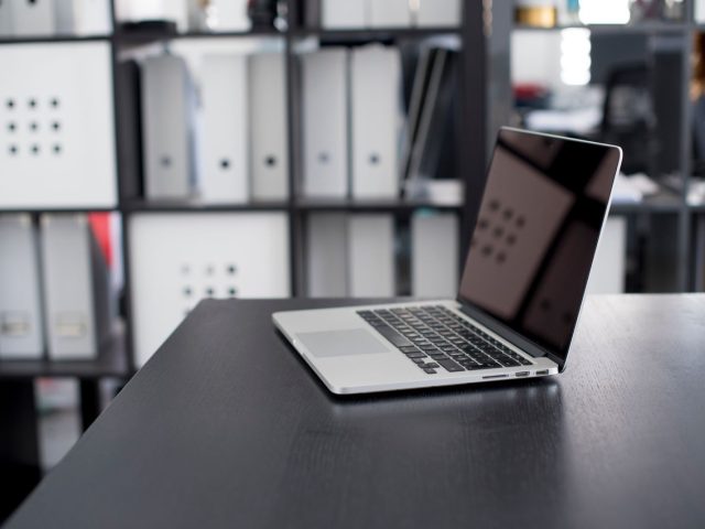 Site e-commerce ou boutique physique : par où commencer ?